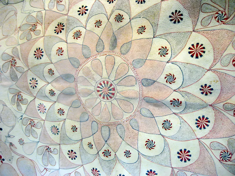 Kantha with radiating petals