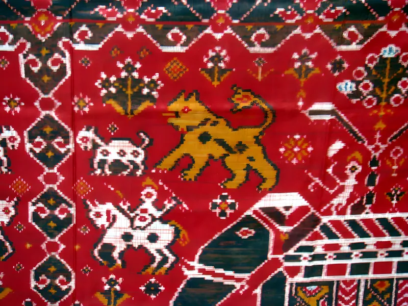 Patola with tigers and elephants