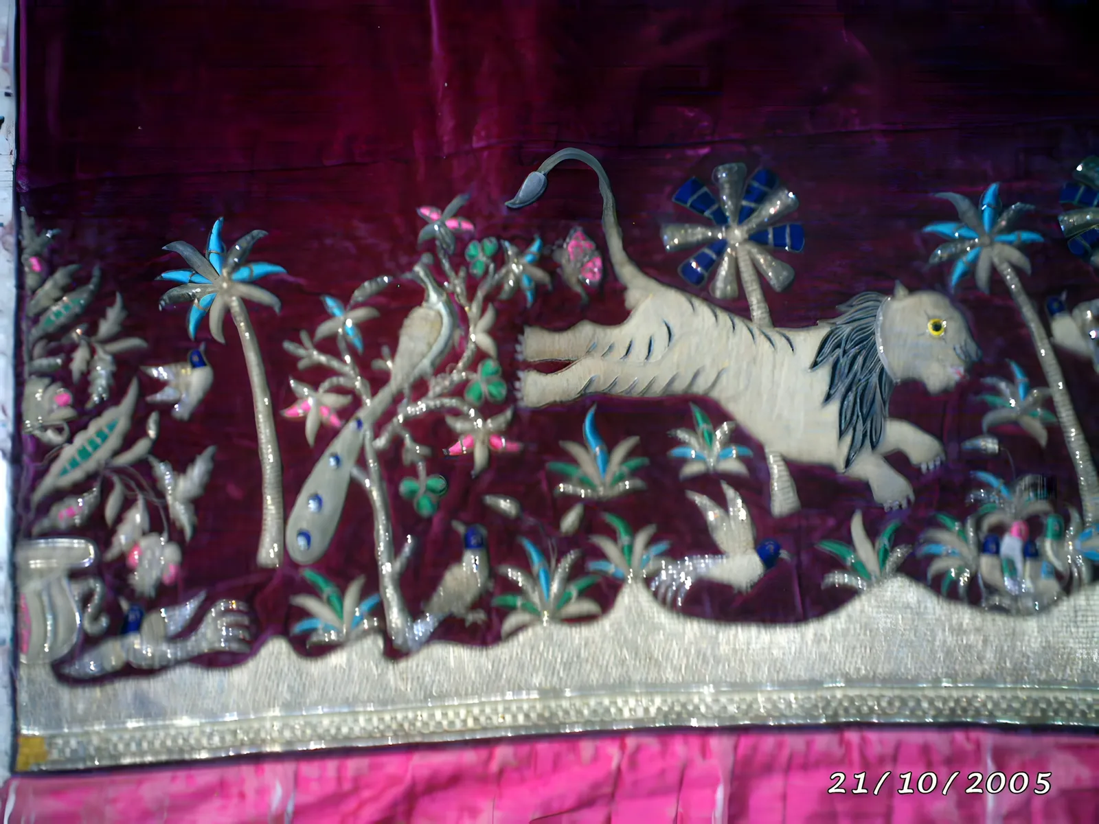 Zardozi hunting scene on velvet