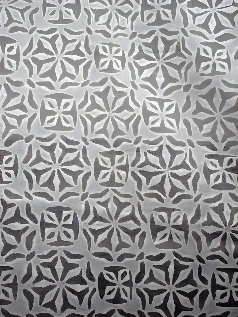 Cutwork lattice